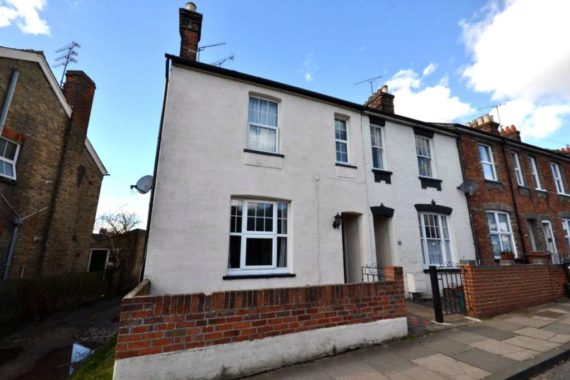 3&nbsp;Bedroom&nbsp;End of Ter...